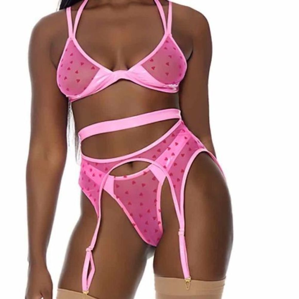 Heart To Please Lingerie Set - Picture 4 of 4